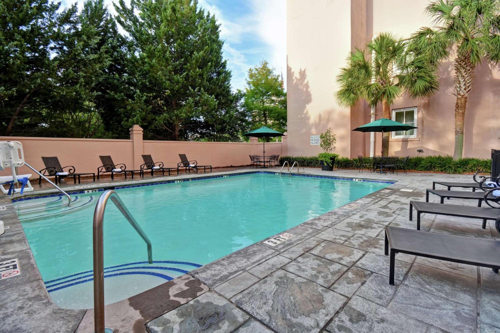Embassy Suites Charleston - Historic District Exterior foto